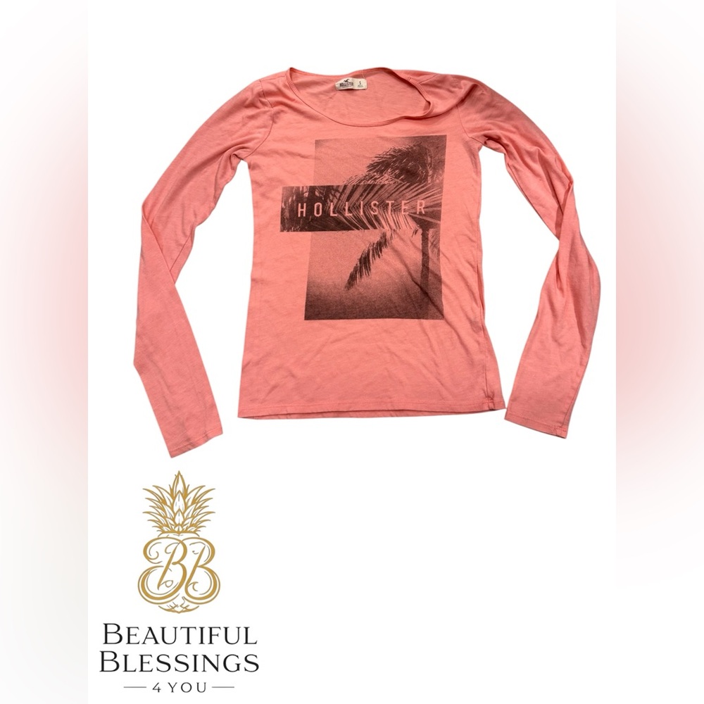 Junior’s/Women Hollister Soft Coral Pink Long Sleeve Graphic Tee Size Small